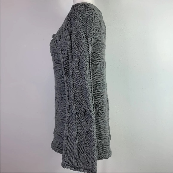 Nomadic Traders Gray Pullover Chunky Knit Sweater Bell Sleeve Size Medium - Picture 3 of 6